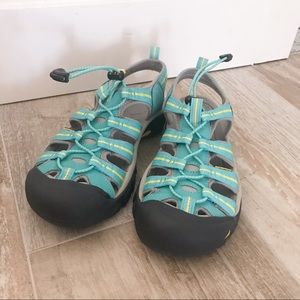 KEEN Blue & Yellow Waterproof Keen Sandals sz 8.5